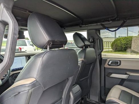 Used 2023 Ford Bronco Wildtrak AWD/4WD image 18