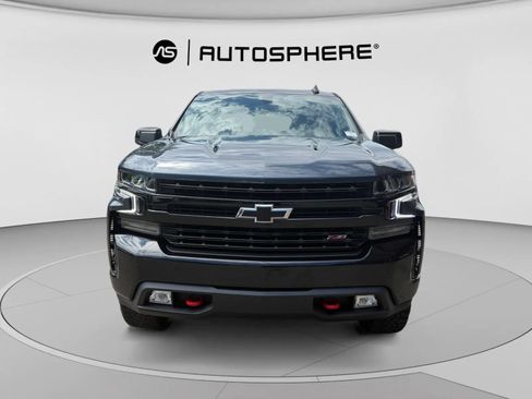 Used 2021 Chevrolet Silverado 1500 LT Trail Boss w/ Convenience Package II AWD/4WD image 2