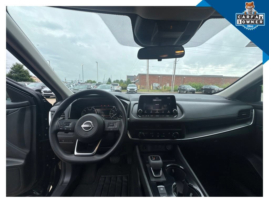 Used 2024 Nissan Rogue S AWD/4WD image 13
