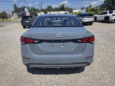 Used 2024 Nissan Sentra SV FWD image 4