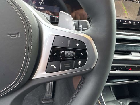 New 2026 BMW X5 xDrive40i w/ M Sport Package image 31