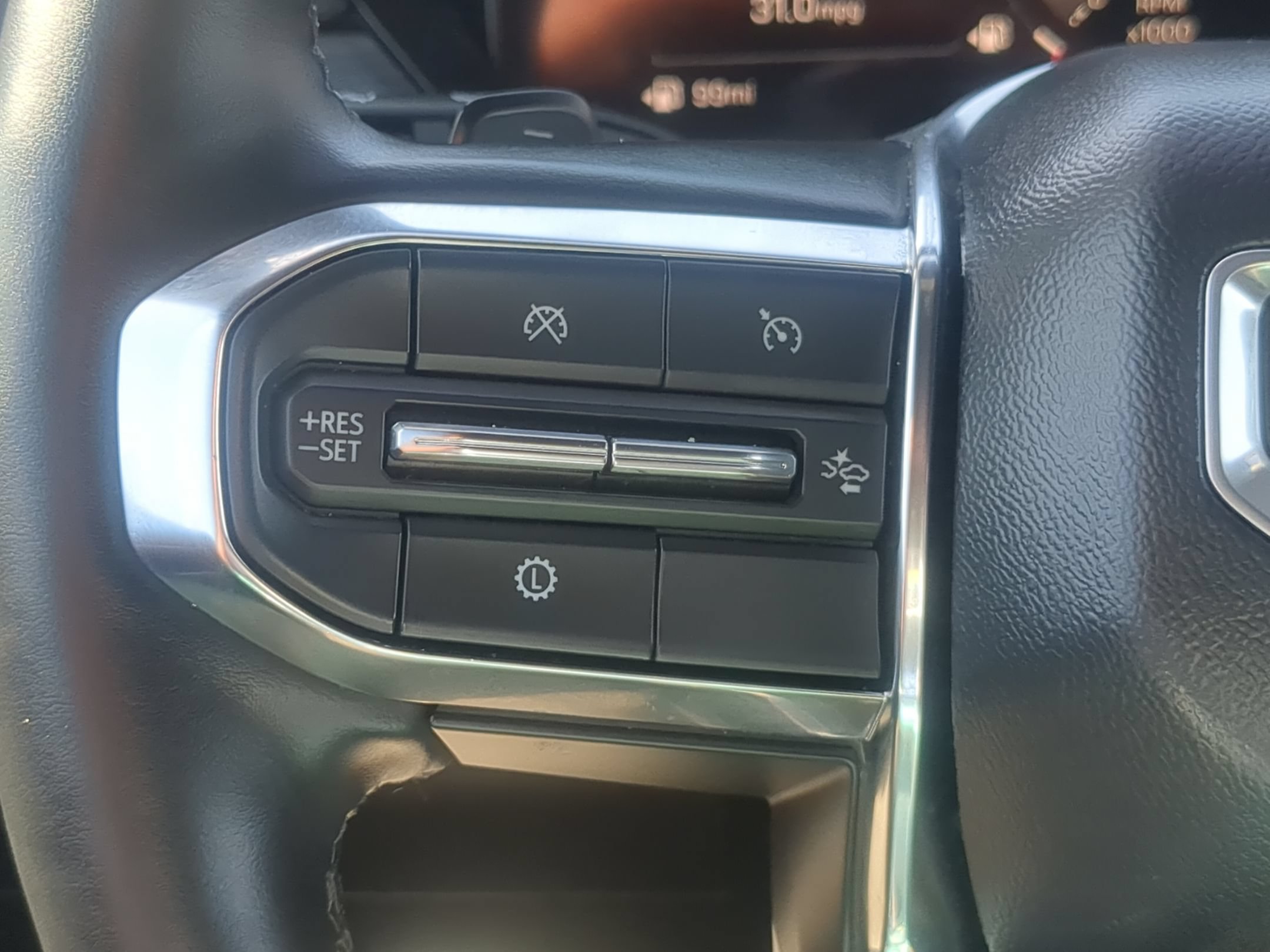 Used 2025 GMC Acadia Elevation w/ Elevation Premium Package FWD image 22