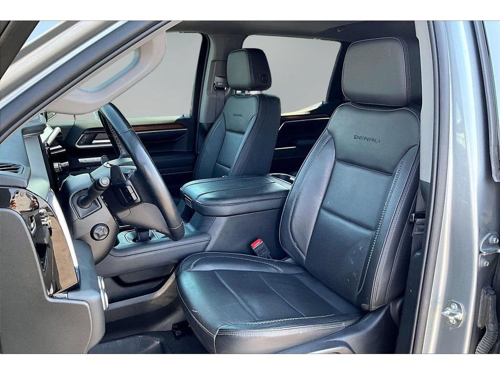 Used 2025 GMC Sierra 1500 Denali w/ Technology Package AWD/4WD image 22
