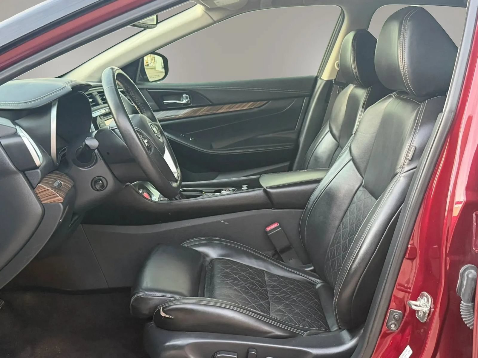 Used 2017 Nissan Maxima Platinum FWD image 14