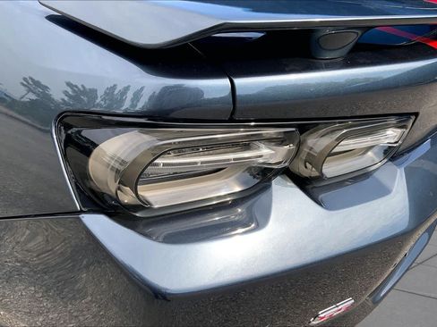 Used 2019 Chevrolet Camaro SS RWD image 28