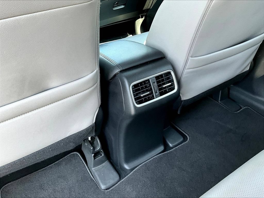 Used 2016 Honda CR-V EX-L image 12