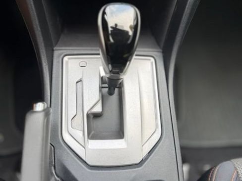 Used 2019 Subaru Crosstrek 2.0i Premium w/ Eyesight System AWD/4WD image 15
