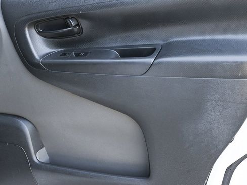 Used 2017 Nissan NV200 S image 20