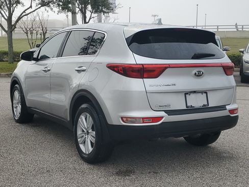 Used 2019 Kia Sportage LX FWD image 7