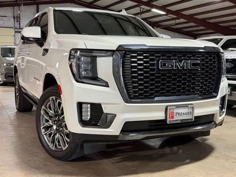 Used 2023 GMC Yukon Denali Ultimate AWD/4WD image 1