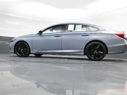 Used 2022 Honda Accord Sport image 32
