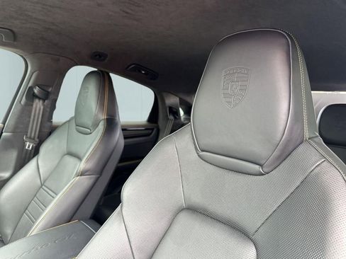 Used 2023 Porsche Cayenne Turbo GT image 39