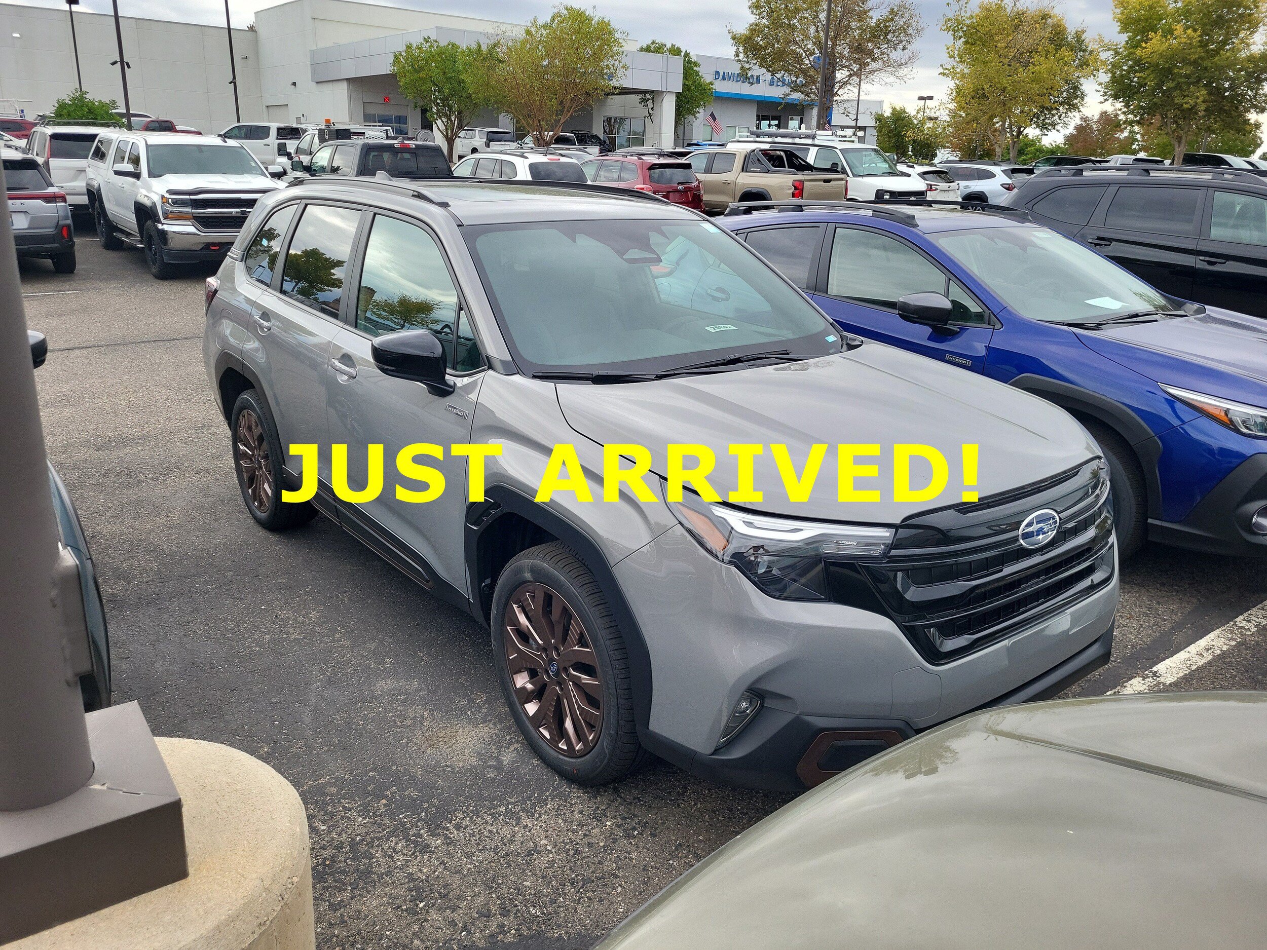 Used 2019 Mitsubishi Eclipse Cross LE AWD/4WD image 3