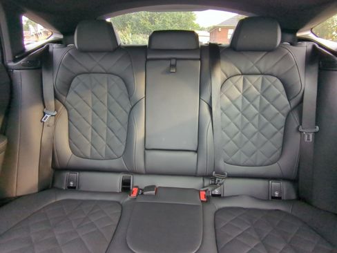Used 2025 BMW X6 xDrive40i AWD/4WD image 23