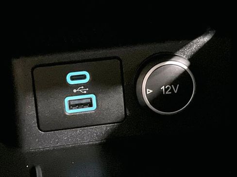 Used 2020 Ford Escape SE Sport FWD image 33