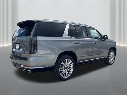 New 2026 Cadillac Escalade Luxury image 5