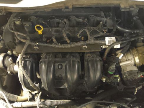 Used 2018 Ford Escape S FWD image 30