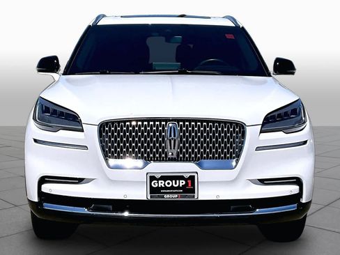 Used 2024 Lincoln Aviator Reserve w/ Elements Package Plus RWD image 4