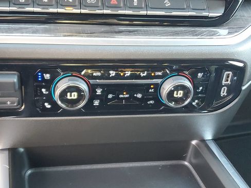 Used 2024 Chevrolet Silverado 2500 LTZ w/ LTZ Plus Package AWD/4WD image 24