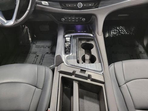 Certified 2024 Buick Enclave Essence w/ Experience Buick Package image 17