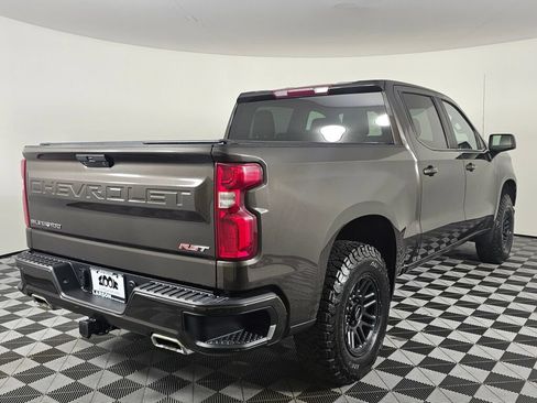 Used 2021 Chevrolet Silverado 1500 RST w/ Z71 Off-Road Package AWD/4WD image 3