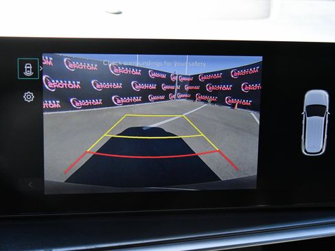 Used 2025 Kia Sorento S w/ Panoramic Sunroof Package FWD image 19
