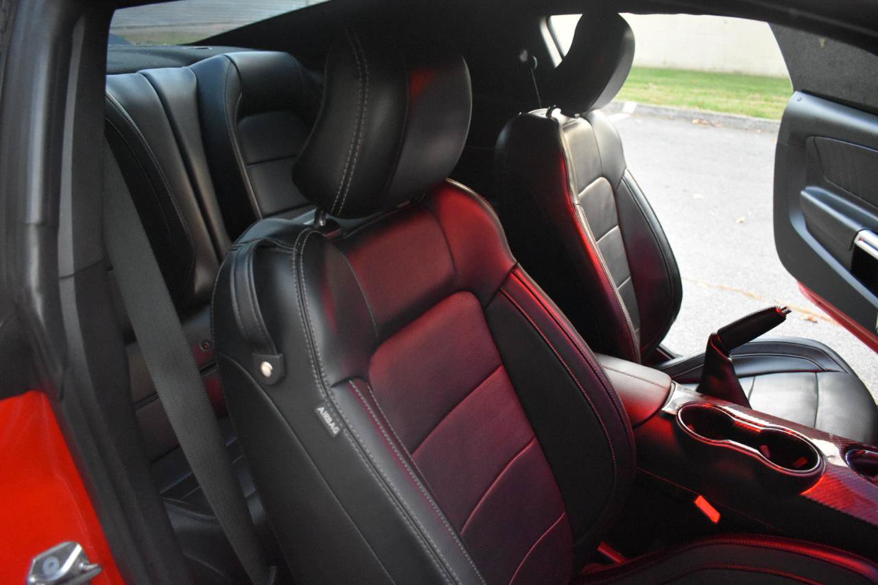 Used 2016 Ford Mustang GT Premium w/ GT Performance Package RWD image 16