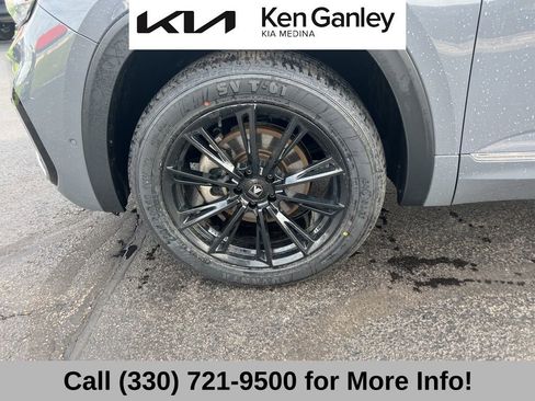 Used 2021 Volkswagen Atlas Cross Sport SEL Premium R-Line AWD/4WD image 16