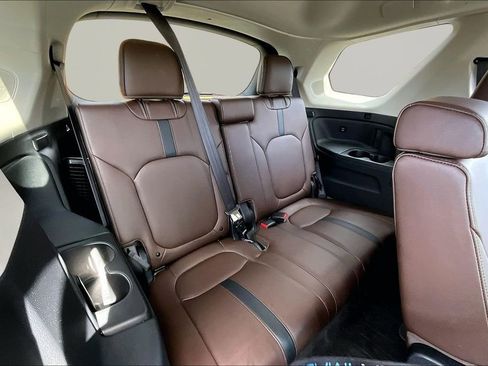 Used 2025 Honda Pilot Elite image 20