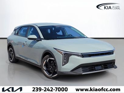New 2026 Kia K4 EX