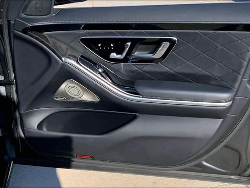 Used 2022 Mercedes-Benz S 580 4MATIC Sedan image 21