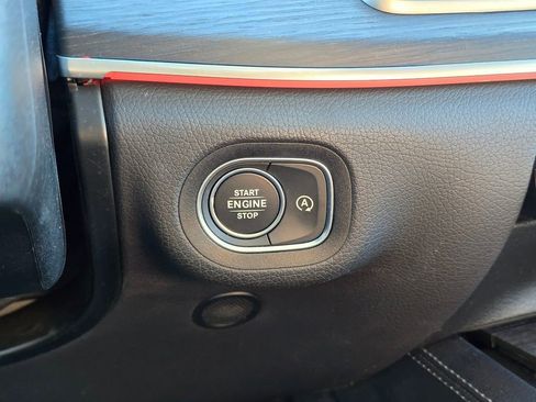 Used 2022 Mercedes-Benz GLE 350 4MATIC image 36
