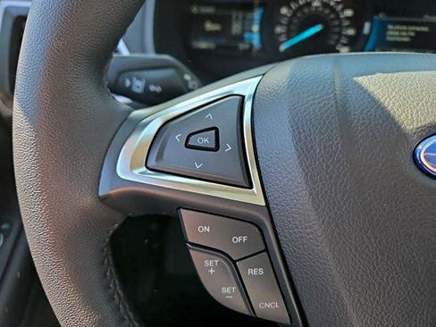 Certified 2024 Ford Edge SEL w/ Convenience Package AWD/4WD image 14
