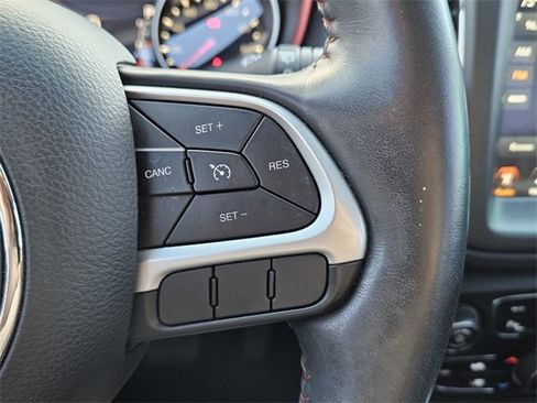 Used 2018 Jeep Compass Trailhawk w/ Leather Interior Group image 13