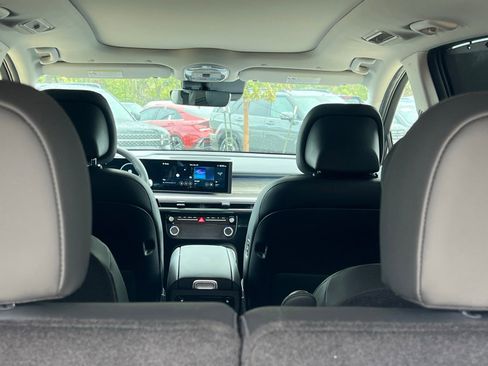 New 2026 Hyundai Ioniq 9 Limited image 15