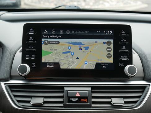 Used 2019 Honda Accord Touring image 27