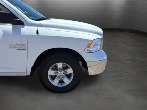 Used 2021 RAM 1500 Classic SLT RWD image 18