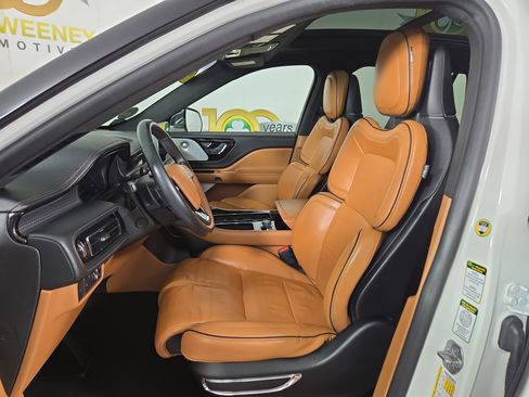 Used 2020 Lincoln Aviator Black Label image 11