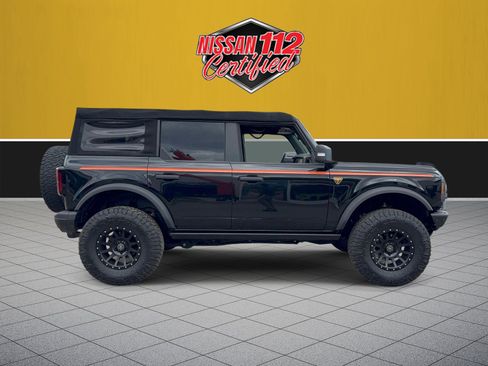 Used 2022 Ford Bronco Badlands AWD/4WD image 7