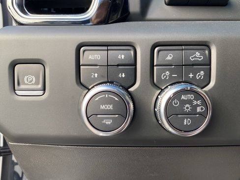 Certified 2024 GMC Sierra 1500 Denali Ultimate image 14