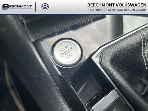 Used 2023 Volkswagen Taos SE w/ Black Wheel Package AWD/4WD image 16