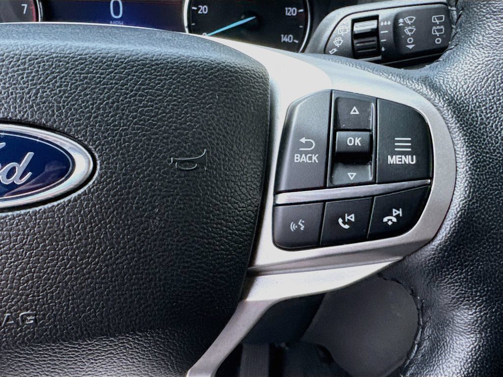 Used 2023 Ford Explorer XLT w/ Equipment Group 202A AWD/4WD image 13