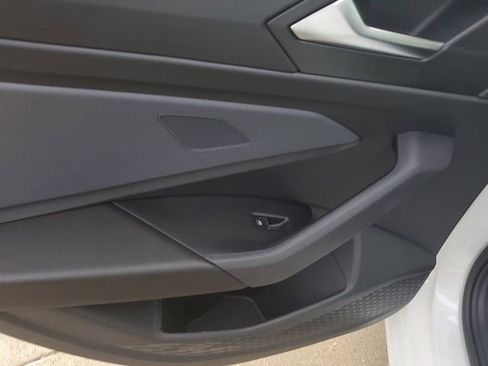 New 2026 Volkswagen Jetta SE image 15