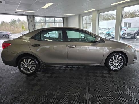 Used 2017 Toyota Corolla XLE w/ Carpet Mat Package (TMS) image 2