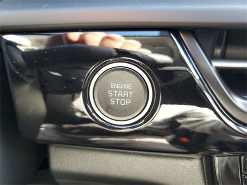 New 2026 Kia Seltos S image 30