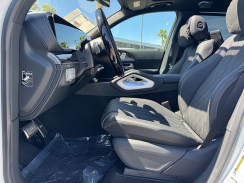 New 2026 Mercedes-Benz Maybach GLS 600 4MATIC image 11
