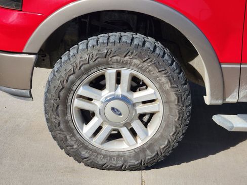 Used 2004 Ford F150 Lariat image 11