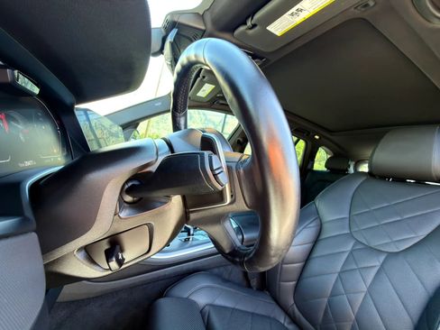 Used 2023 BMW X5 sDrive40i w/ M Sport Package RWD image 38