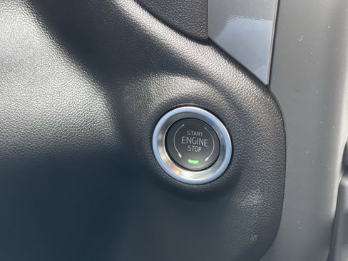 New 2025 Chevrolet Silverado 1500 Custom image 17