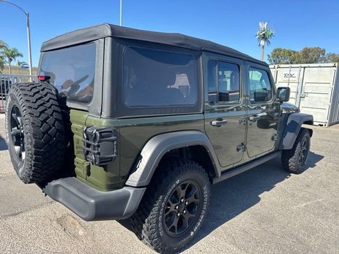Used 2022 Jeep Wrangler Unlimited Sport AWD/4WD image 5